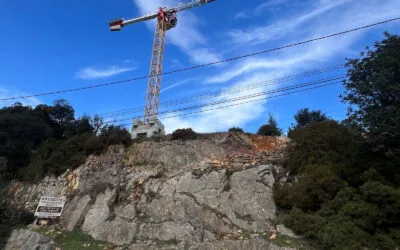 Résidence “Les Bastides ensoleillées” : terrassement achevé, montage de la grue